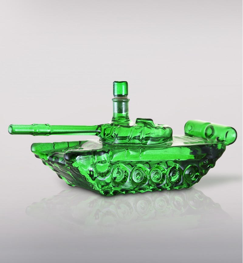 Танк Т-90 зеленый бутылка с "Царской"